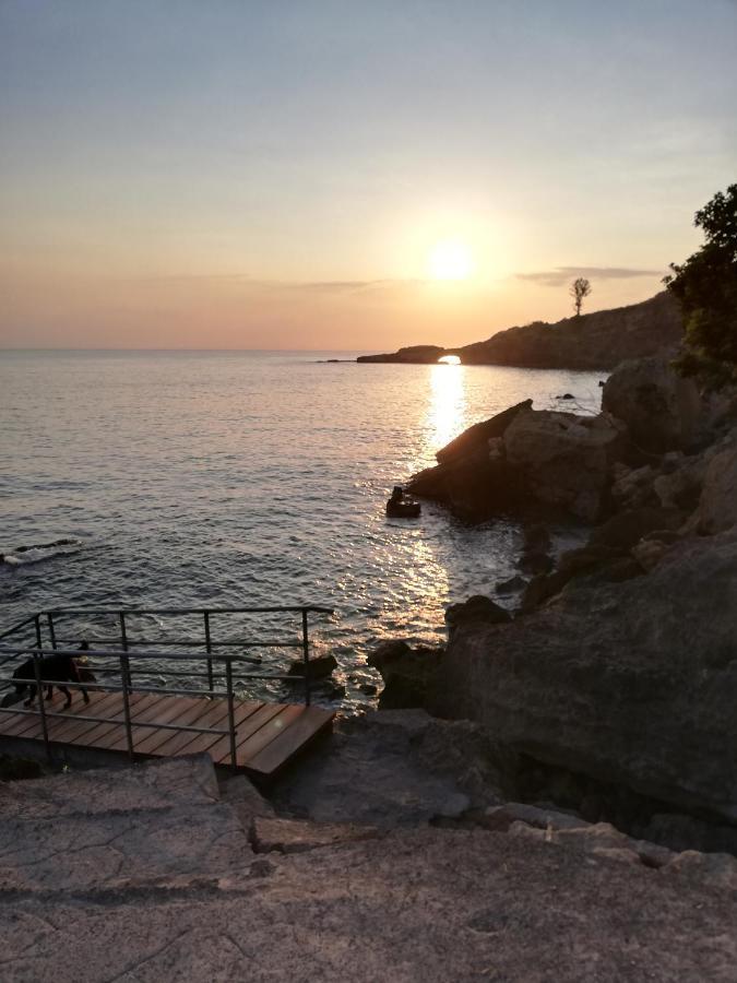 Amy Villa Agnone Bagni Esterno foto