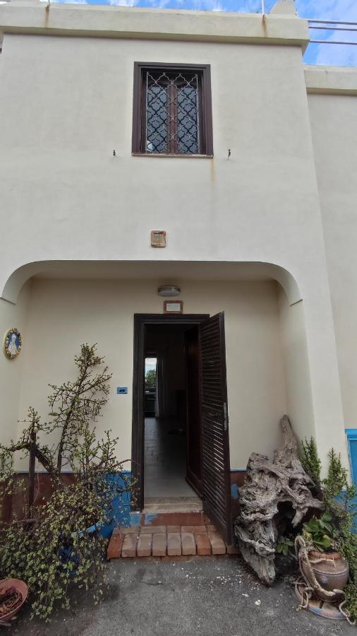 Amy Villa Agnone Bagni Esterno foto